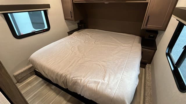 2026 Keystone RV 2026 Keystone RV Cougar Half Ton - thumbnail 21