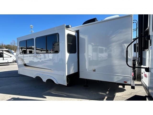 2026 Keystone RV 2026 Keystone RV Cougar - thumbnail 4