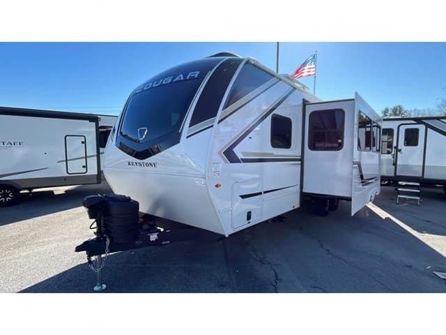 2026 Keystone RV 2026 Keystone RV Cougar - thumbnail 5