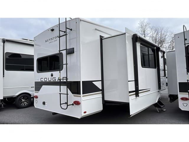 2026 Keystone RV 2026 Keystone RV Keystone Cougar - thumbnail 3