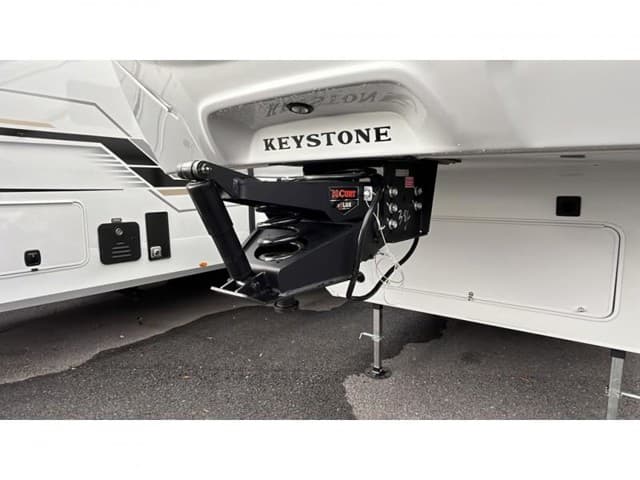 2026 Keystone RV 2026 Keystone RV Cougar Half Ton - thumbnail 6