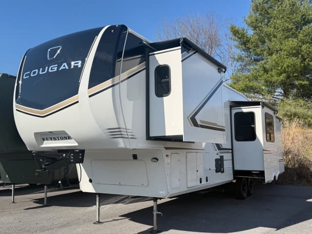 2026 Keystone RV 2026 Keystone RV Keystone Cougar - thumbnail 3