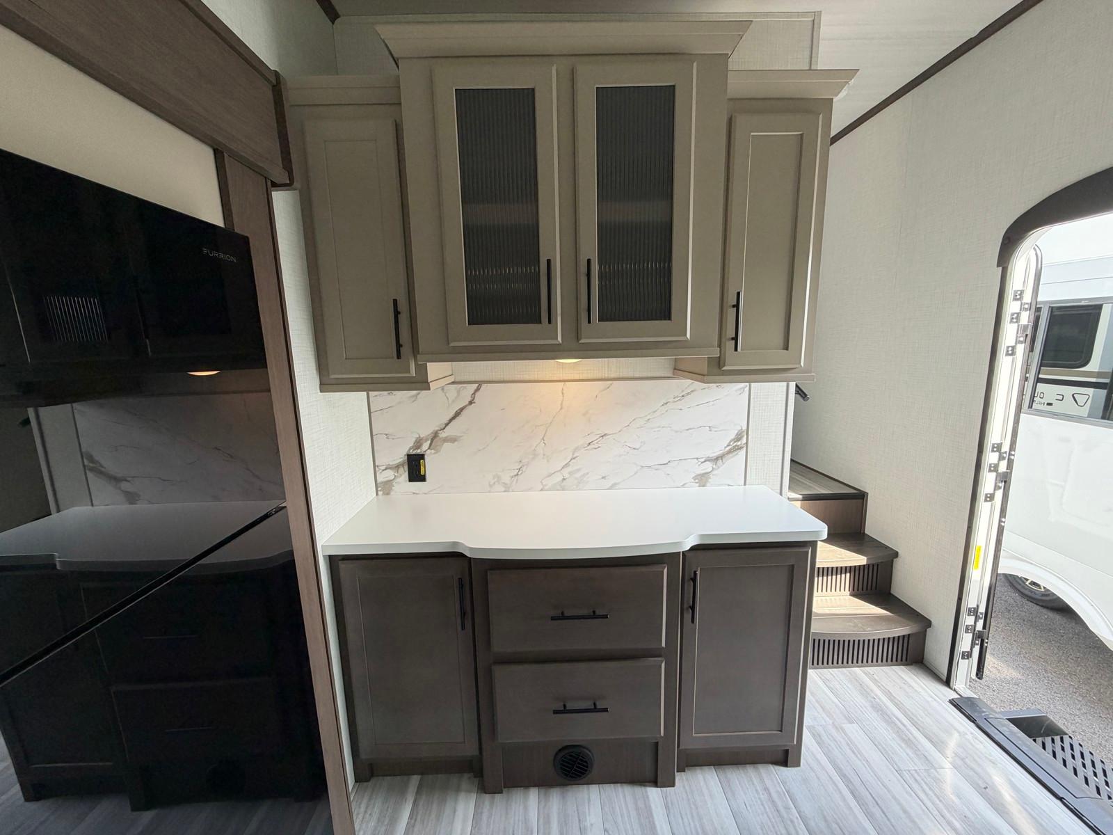 2026 Keystone RV 2026 Keystone RV Cougar Half Ton - thumbnail 13