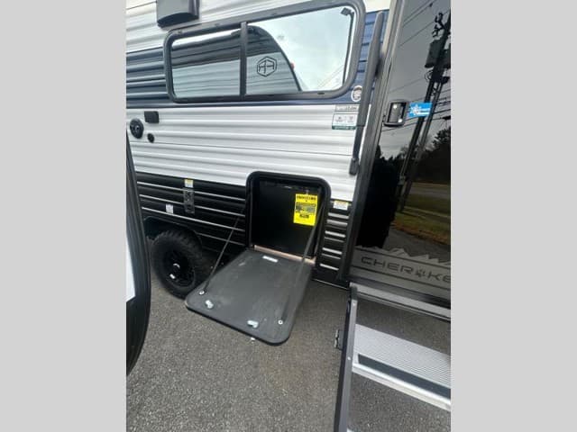 2026 Forest River 2026 Forest River Cherokee Wolf Pup - thumbnail 5