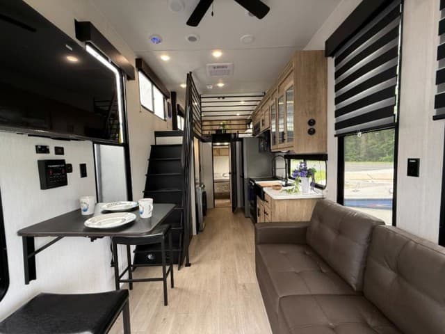 2026 Forest River 2026 Forest River Cherokee Timberwolf Destination Trailer - thumbnail 8