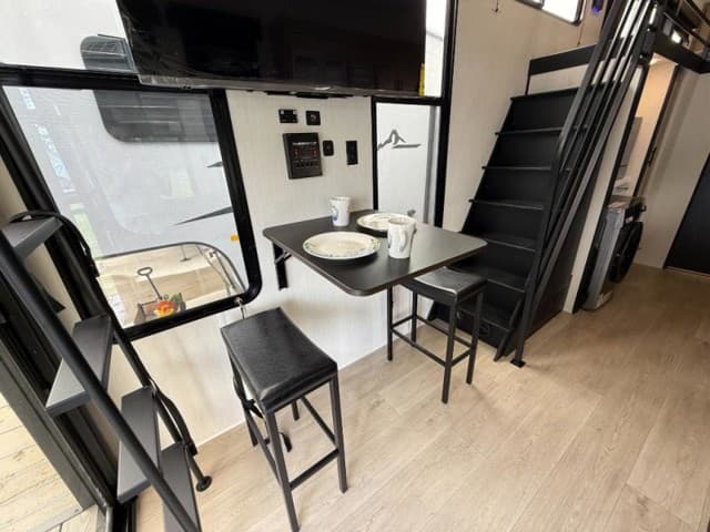 2026 Forest River 2026 Forest River Cherokee Timberwolf Destination Trailer - thumbnail 16