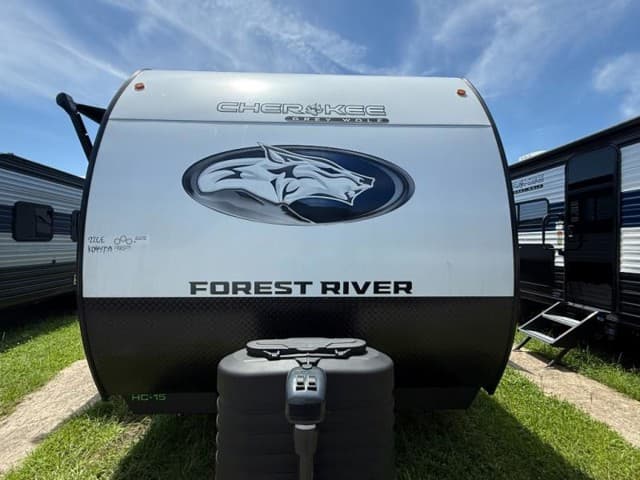 2026 Forest River 2026 Forest River Cherokee Grey Wolf - thumbnail 3