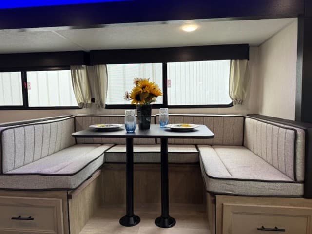 2026 Forest River 2026 Forest River Cherokee Grey Wolf - thumbnail 17