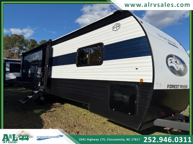 2026 Forest River Cherokee Wolf Den 271RK