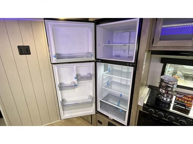 2026 Forest River 2026 Forest River Cherokee Grey Wolf - thumbnail 13