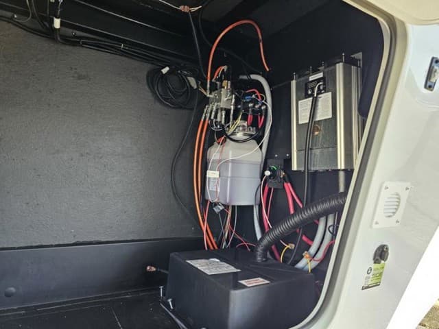 2025 Palomino 2025 Palomino Columbus - thumbnail 14