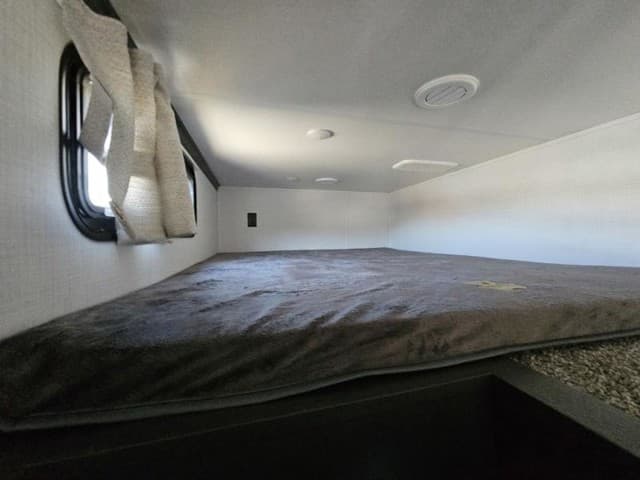 2025 Palomino 2025 Palomino Columbus - thumbnail 34