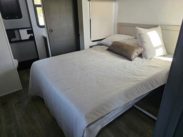 2025 Palomino 2025 Palomino Columbus - thumbnail 35