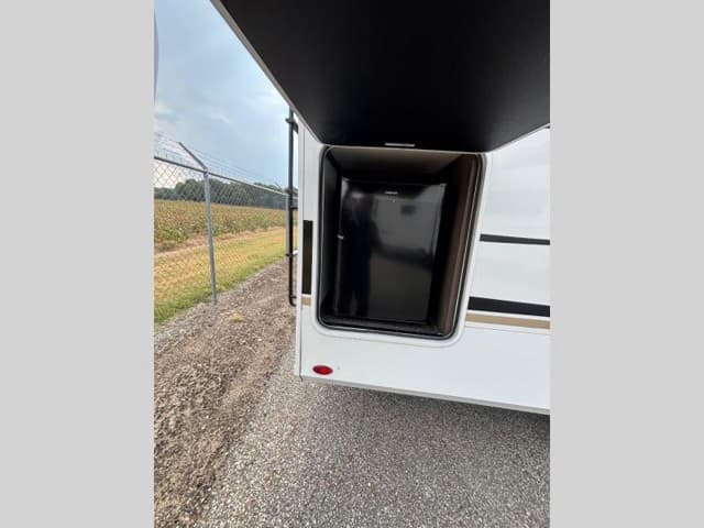 2026 Keystone RV 2026 Keystone RV Cougar Half Ton - thumbnail 5