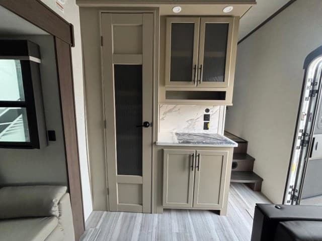2026 Keystone RV 2026 Keystone RV Cougar Half Ton - thumbnail 12