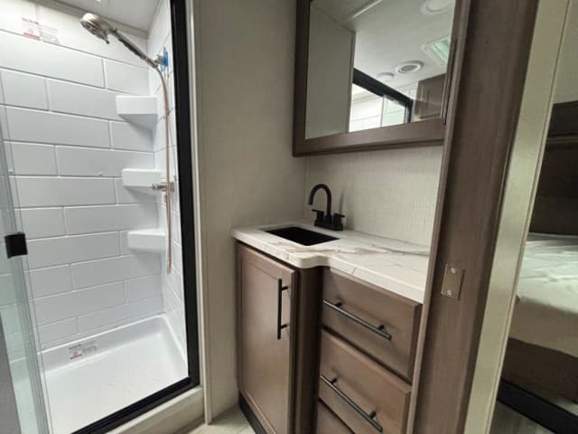 2026 Keystone RV 2026 Keystone RV Cougar Half Ton - thumbnail 13