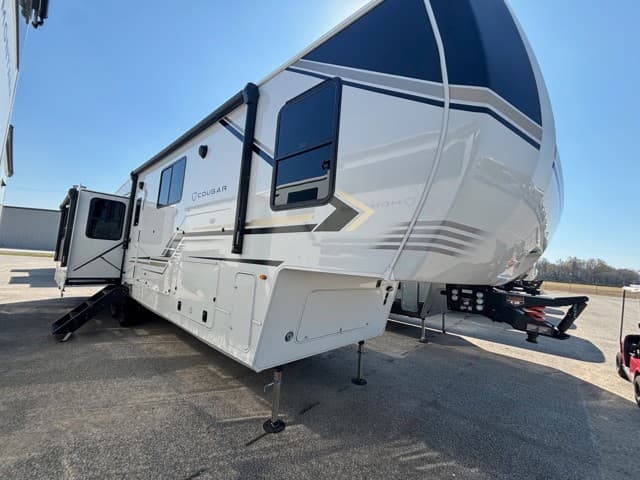 2026 Keystone RV 2026 Keystone RV Keystone Cougar - thumbnail 4
