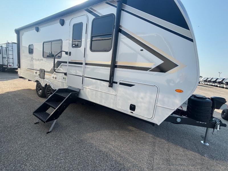 2026 Keystone Cougar Half Ton 22MLS