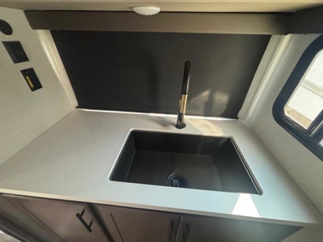 2026 Keystone RV 2026 Keystone RV Cougar Half Ton - thumbnail 19