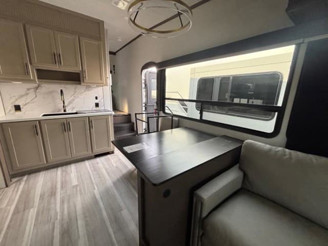 2026 Keystone RV 2026 Keystone RV Cougar Half Ton - thumbnail 7