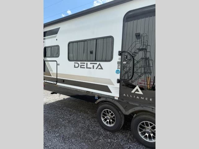 2026 Alliance RV 2026 Alliance RV Delta - thumbnail 6