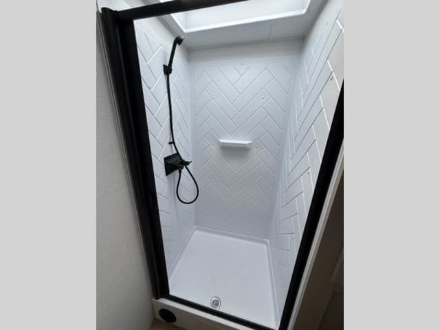 2026 Alliance RV 2026 Alliance RV Delta - thumbnail 43