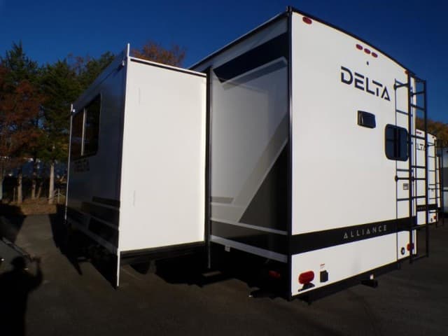2026 Alliance RV 2026 Alliance RV Delta - thumbnail 4