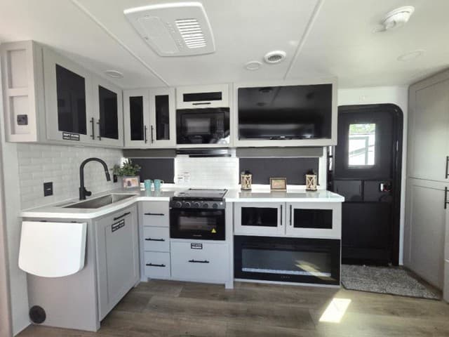 2026 Alliance RV 2026 Alliance RV Delta - thumbnail 7