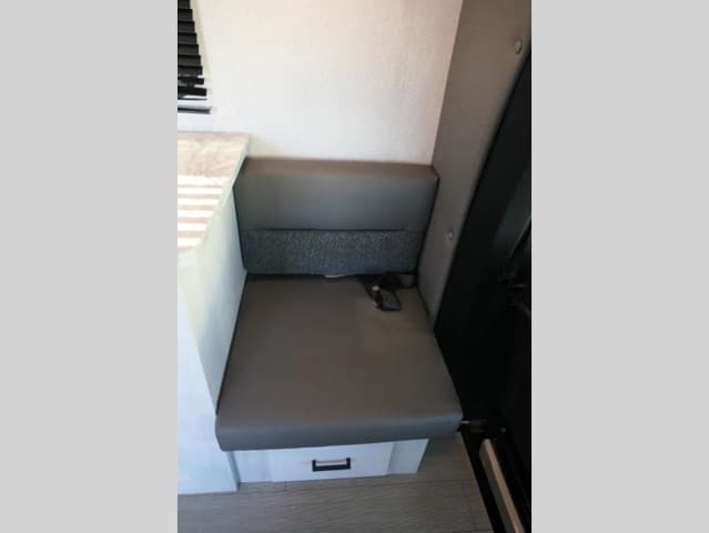 2024 East to West 2024 East to West Entrada - thumbnail 11