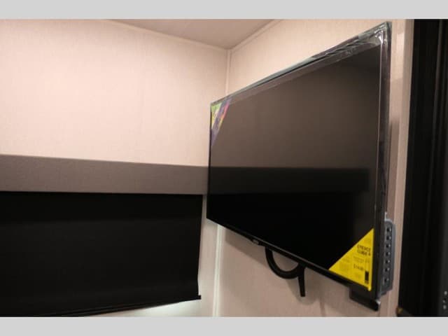 2024 East to West 2024 East to West Entrada - thumbnail 18