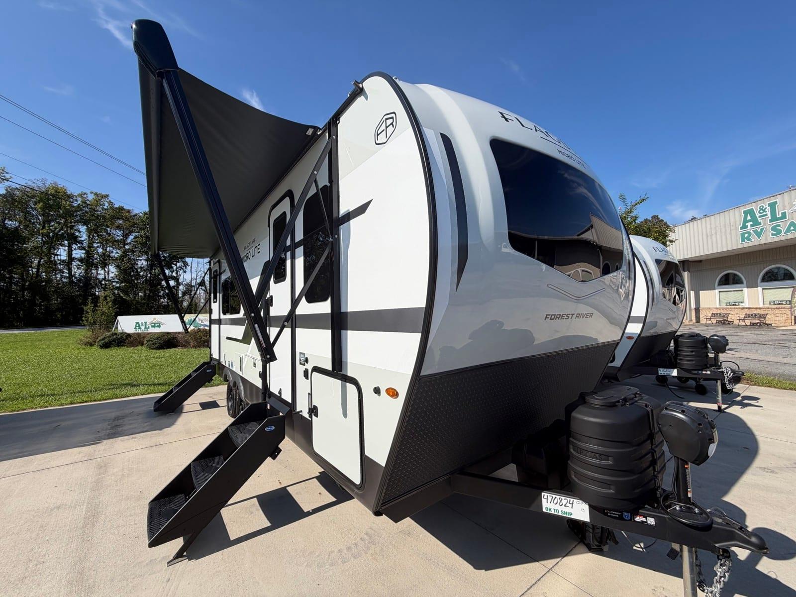2027 Forest River Flagstaff Micro Lite 25SRK