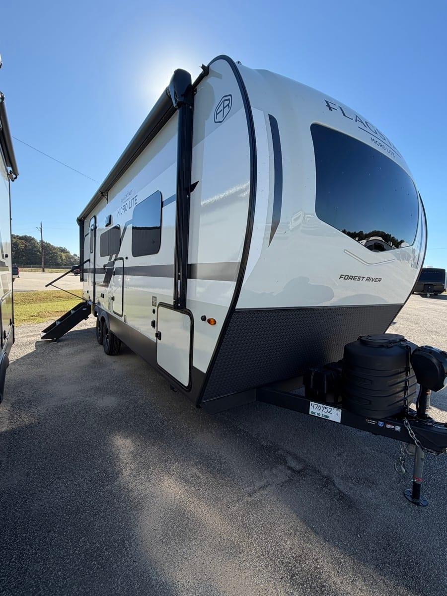 2027 Forest River Flagstaff Micro Lite 25SRB