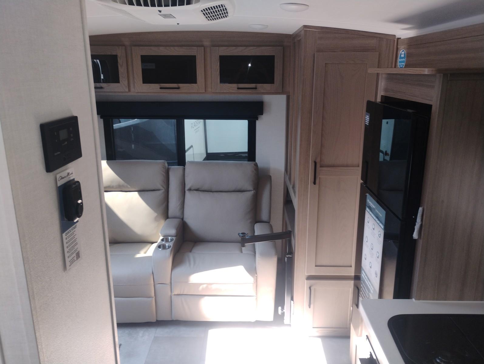 2027 Forest River 2027 Forest River Flagstaff E-Pro - thumbnail 9