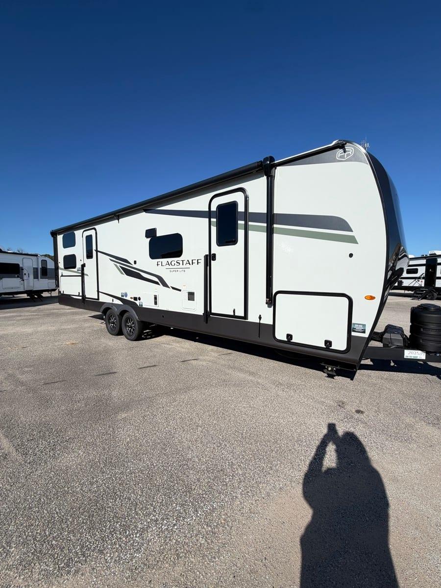 2027 Forest River Flagstaff Super Lite 29DBH