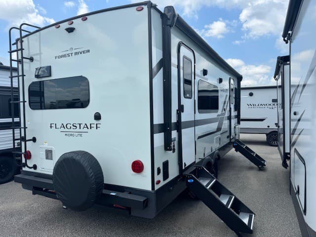2026 Flagstaff 2026 Flagstaff Micro Lite - thumbnail 6