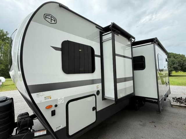 2026 Flagstaff 2026 Flagstaff Micro Lite - thumbnail 4