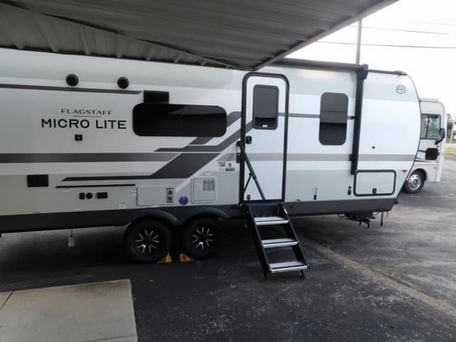 2026 Flagstaff 2026 Flagstaff Micro Lite - thumbnail 5