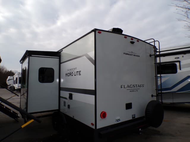 2026 Flagstaff 2026 Flagstaff Micro Lite - thumbnail 4