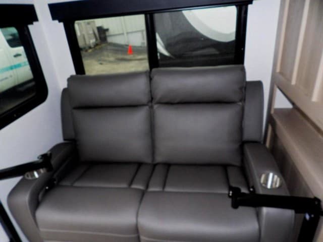 2026 Flagstaff 2026 Flagstaff E-Pro - thumbnail 7