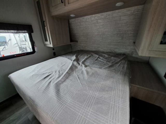 2026 Coachmen 2026 Coachmen Catalina Legacy Edition - thumbnail 14