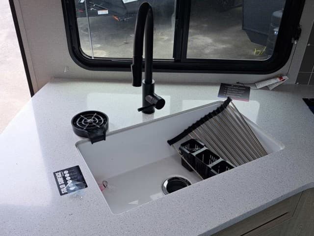 2026 Coachmen 2026 Coachmen Catalina Legacy Edition - thumbnail 18