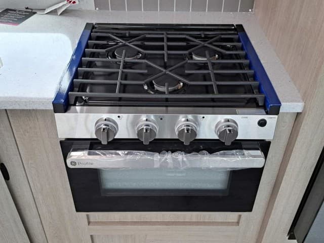 2026 Coachmen 2026 Coachmen Catalina Legacy Edition - thumbnail 22