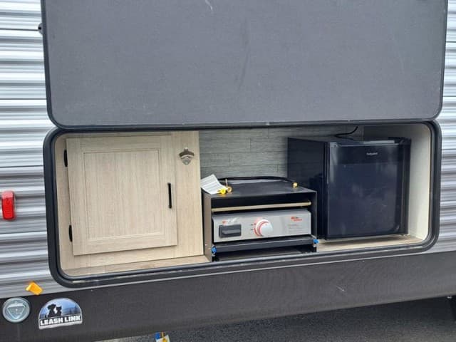 2026 Coachmen 2026 Coachmen Catalina Legacy Edition - thumbnail 33