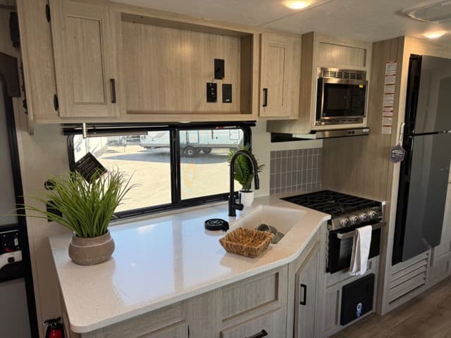 2026 Coachmen 2026 Coachmen Catalina - thumbnail 10