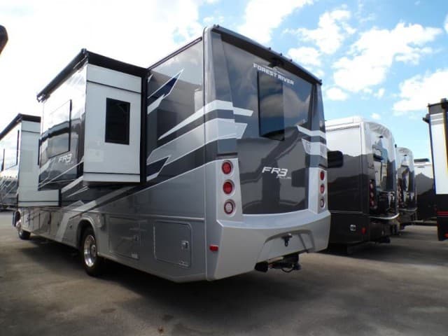 2026 Forest River 2026 Forest River FR3 - thumbnail 4