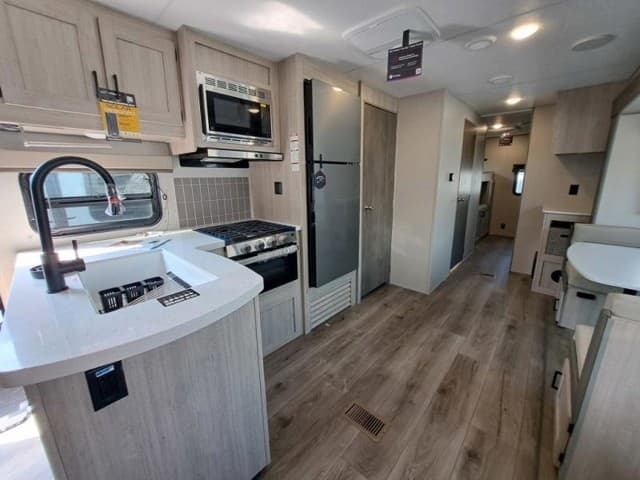 2026 Coachmen 2026 Coachmen Catalina - thumbnail 8