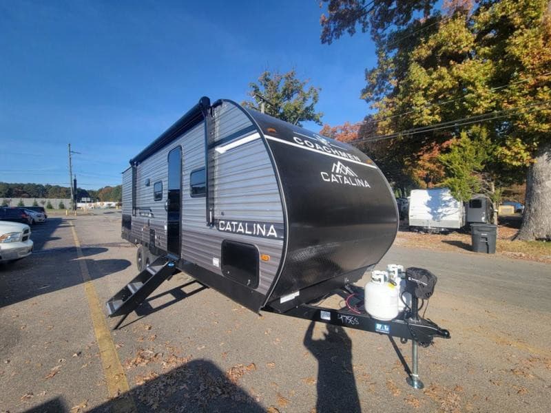 2026 Coachmen Catalina Summit Series 8 261BHS