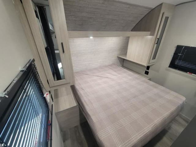 2026 Coachmen 2026 Coachmen Catalina Summit Series 8 - thumbnail 20