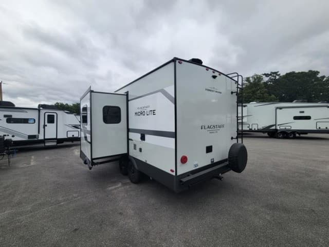 2026 Flagstaff 2026 Flagstaff Micro Lite - thumbnail 5