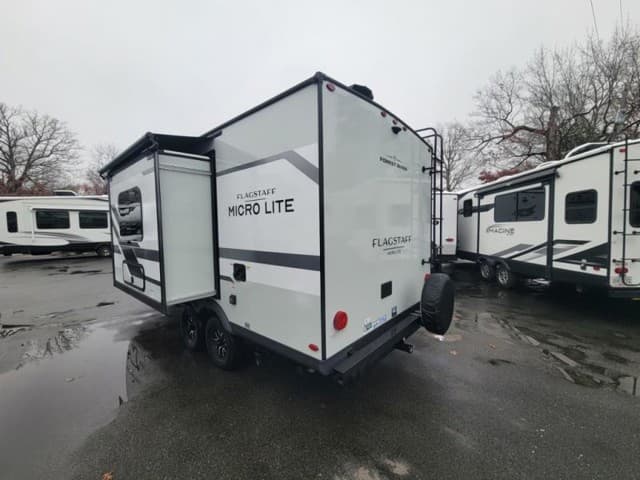 2026 Flagstaff 2026 Flagstaff Micro Lite - thumbnail 4
